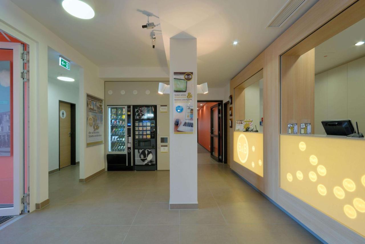 B&B Hotel Böblingen Eksteriør billede